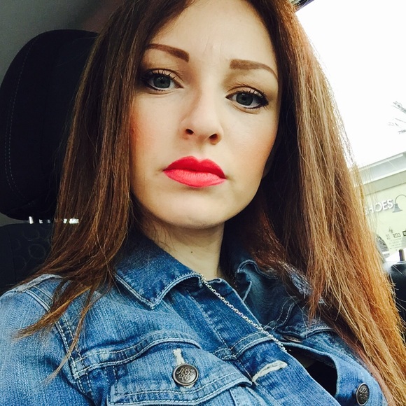 Meet your Posher, Barbara