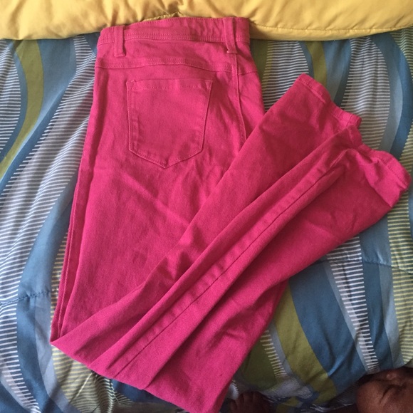 Cute Pink & Stretchy Skinny Jeans!
