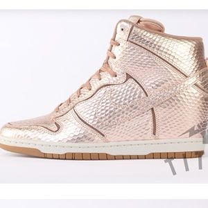 nike dunk sky hi rose gold