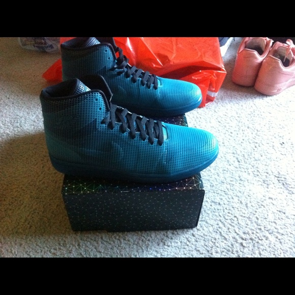 Air Jordan 4 lab 1 (never worn) - Picture 2 of 4