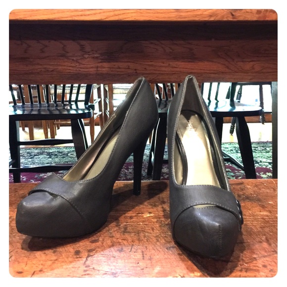 Charlotte Russe pumps