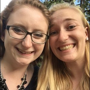 Meet your Posher, Christy