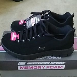 New black Skechers sport memory  foam sneakers