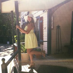 Meet your Posher, Clare