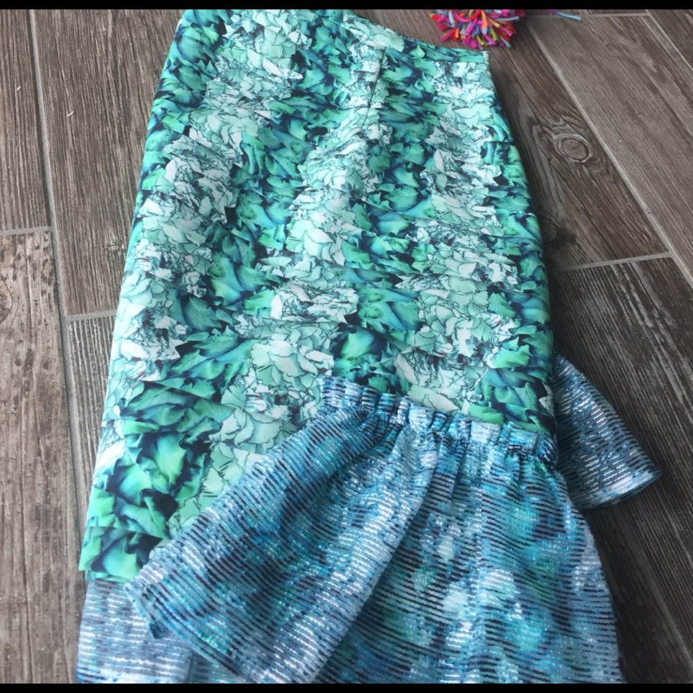 $300 SAVINGS 100%Silk High Fashion By NY Designer - Picture 5 of 8