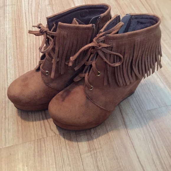 Rue 21 Fringe Boots