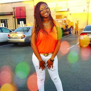 Meet your Posher, Ayana