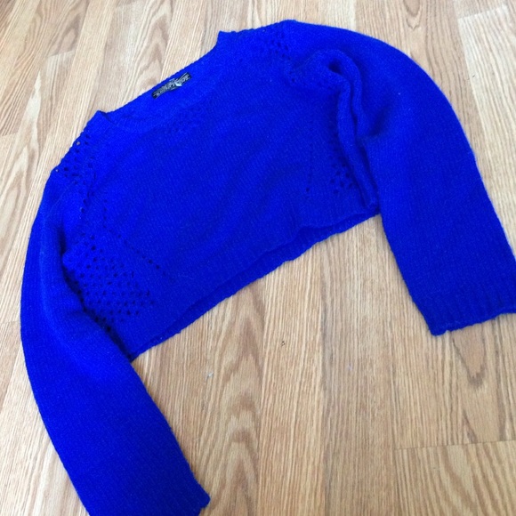 dark royal blue knitted cropped sweater