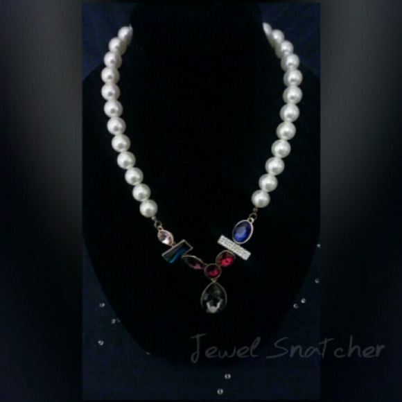 Pearla - Picture 2 of 2