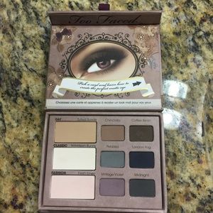 Too faced matte eye pallet