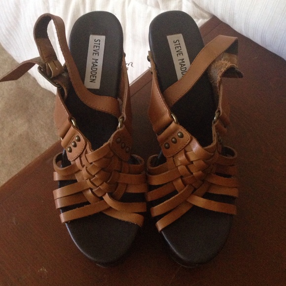 Steve Madden Wedges
