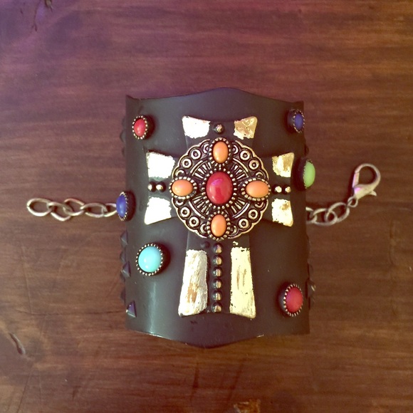 Cuff bracelet