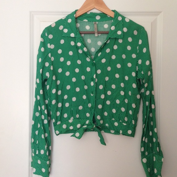 Green and white polka dot tailored button up shirt