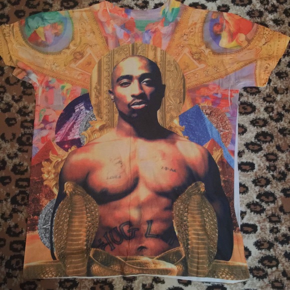 Tupac Graphic Tee