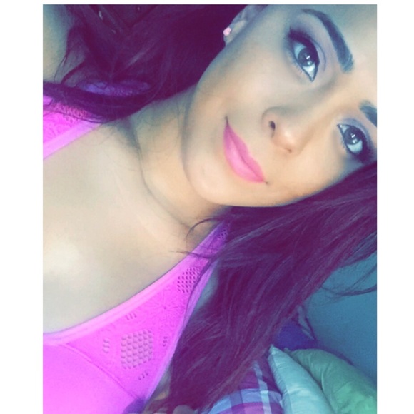 Meet your Posher, Jessica