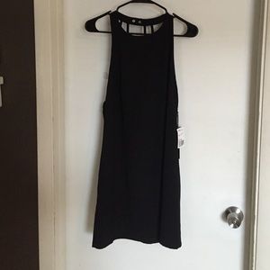 Black dress with open back Forever 21 Size: L