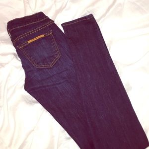 TRUE RELIGION SIZE 25 JEANS