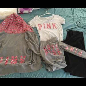 HTF Victoria secret pink chevron set