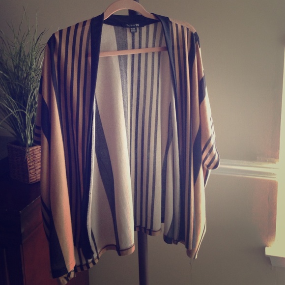 Forever 21 Kimono