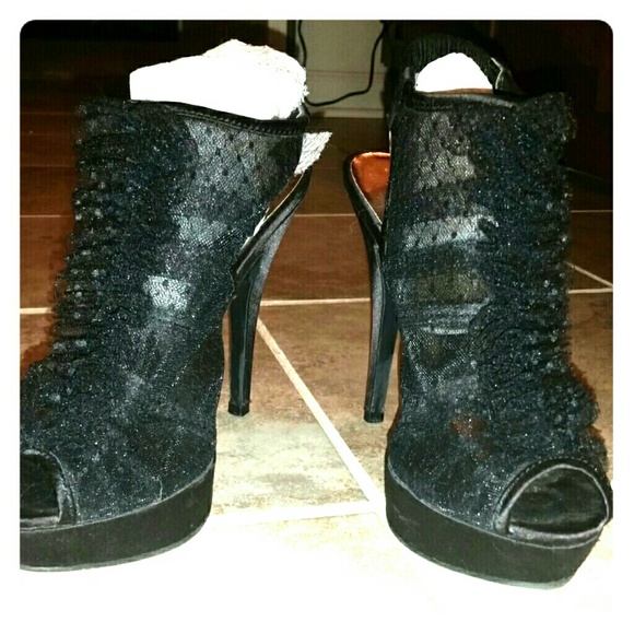 Lace/Mesh polka-dot Chinese Laundry peek toe heels