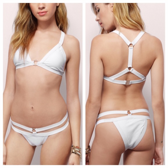 NWT White Bikini SET - Picture 1 of 2