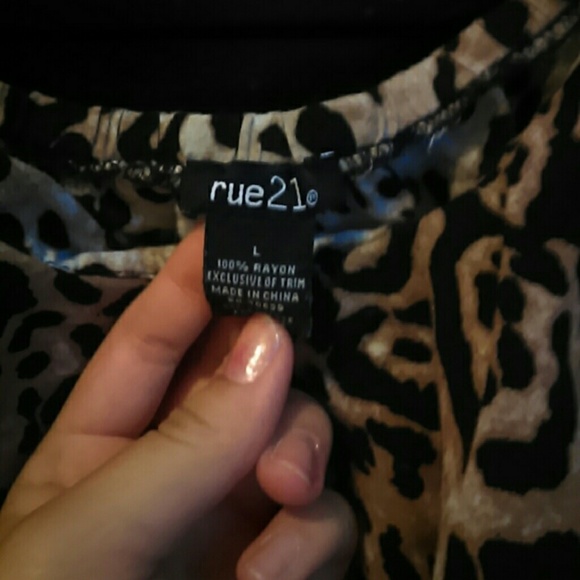 Rue 21 cheetah print dress - Picture 2 of 2