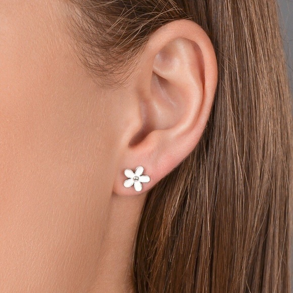 pandora darling daisy earrings pandora darling daisy earrings