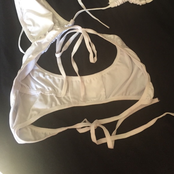Bikini - Picture 4 of 4
