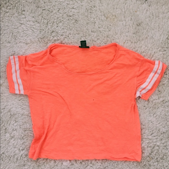 Off the shoulder crop top.