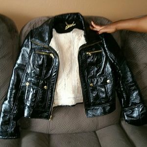 Waist line black Guess Jacket with gold zipper