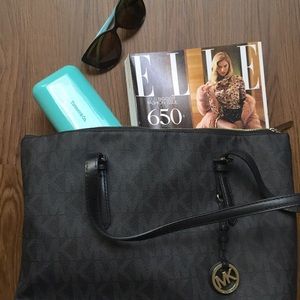 Authentic 💯 Michael Kors bag