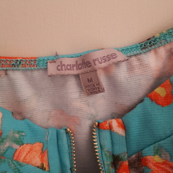 Charlotte Russe crop Top - Picture 2 of 3