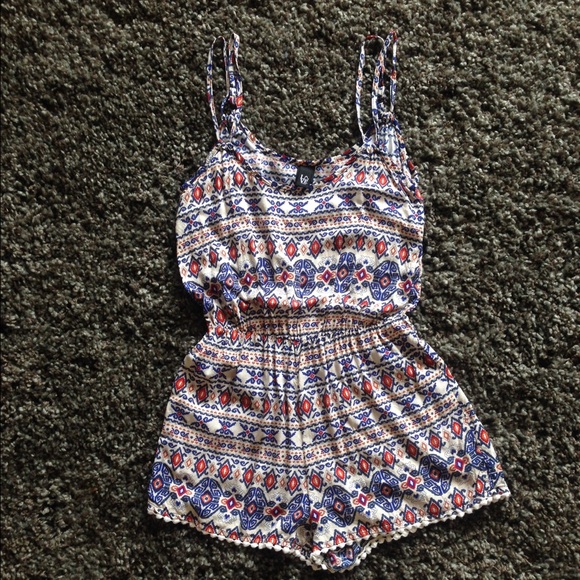 Dresses & Skirts - Romper