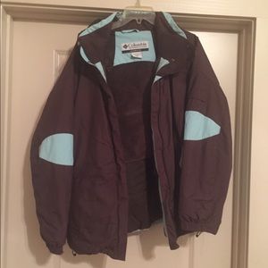 Looks like new Columbia winter coat