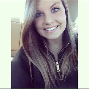 Meet your Posher, Lexi