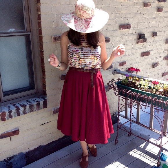 About this Poshmark seller - Picture 5 of 8