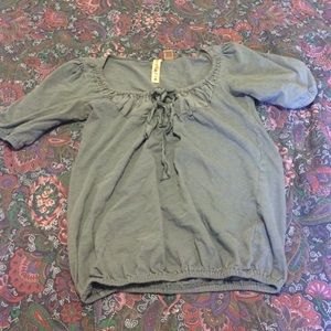 Grey shirt with tie in front