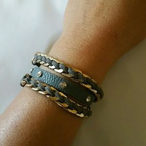 Wrap around braclet