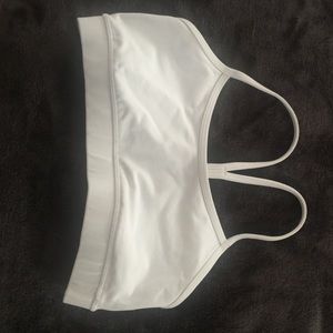 Lululemon flow Y sports bra