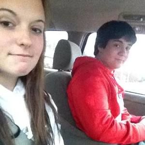 Meet your Posher, Ashlin