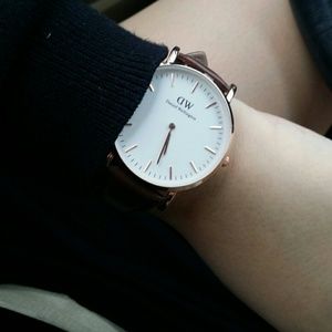 40mm inspired Daniel wellington reserved