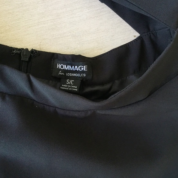 🎉Sold In Bundle🎉 Little Black Cut Out Dress - Picture 3 of 4