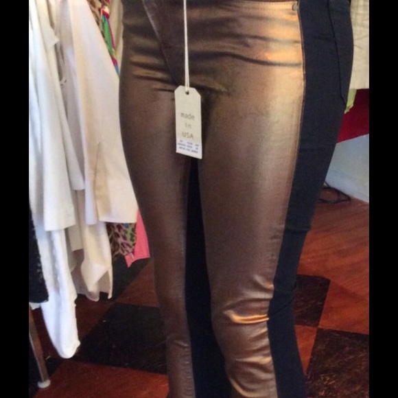 Angry Rabbit Skinny Jeans - Picture 2 of 3