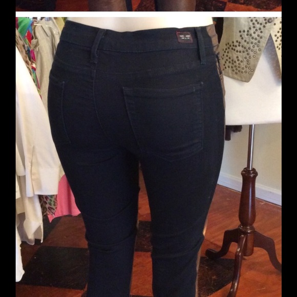 Angry Rabbit Jeans - Picture 3 of 3