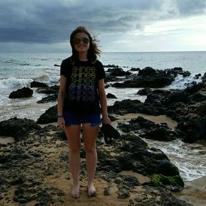 Meet your Posher, Hannah