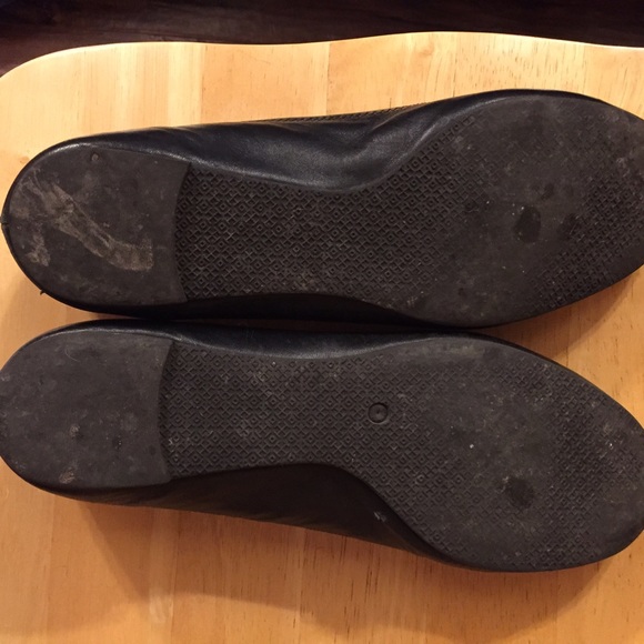 Tory Burch Black Reva Ballet Flats - Picture 2 of 4