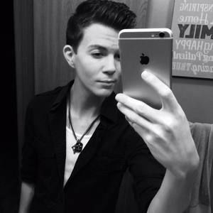 Meet your Posher, James