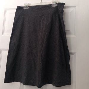Gray A-line knit skirt