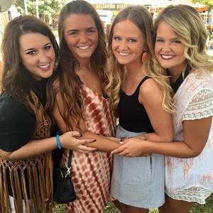 Meet your Posher, Bailey