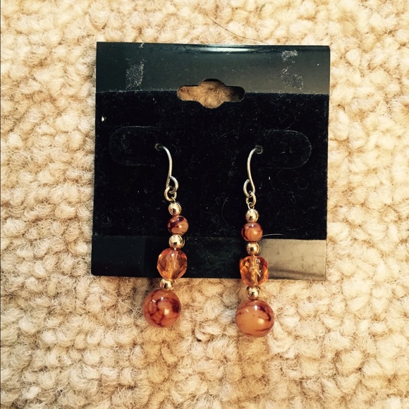 New tan earrings!